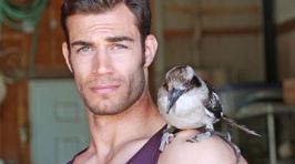 This Hot Vet Posing With Animals is What You Needed Today