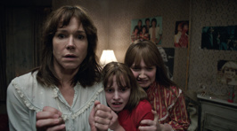 10 Scary Movies You Have to Watch this Halloween