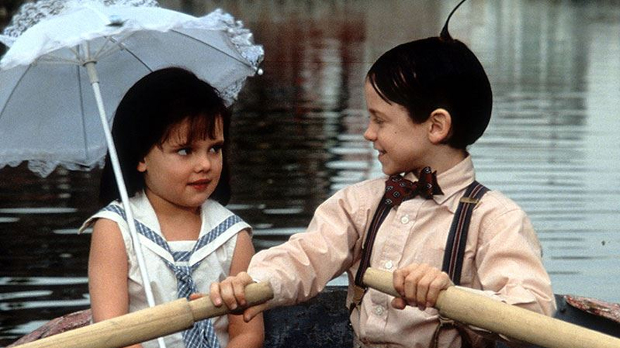 Alfalfa from 'The Little Rascals' is all grown up and smashing life