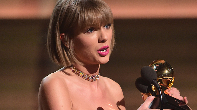 Adorable girls recreated Taylor Swift's 2016 Grammys Speech