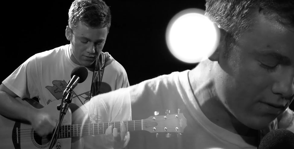 Mitch James performs acoustic version of 'Won't Bother Me'