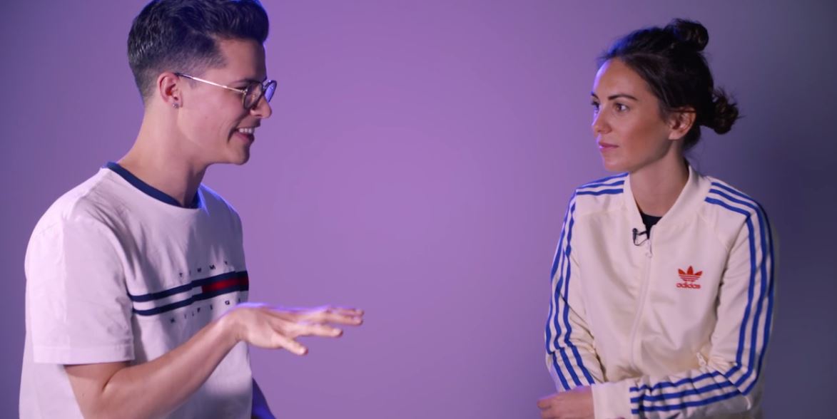 Amy Shark reveals what happened when she hung out with 'The Chainsmokers'