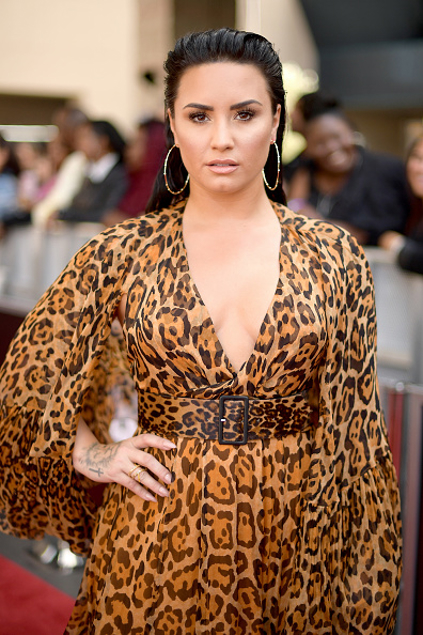 DEMI LOVATO