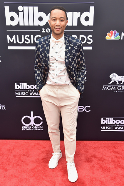 JOHN LEGEND