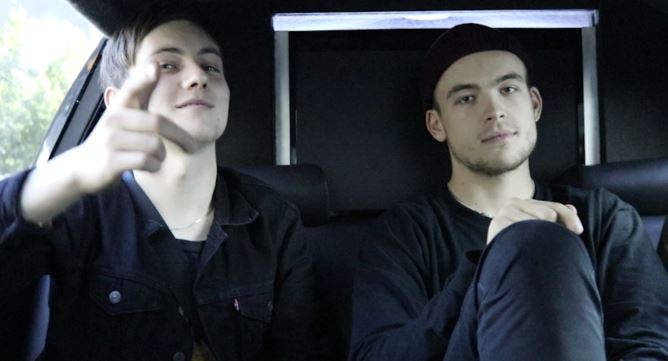 Cam and Georgia take Openside for a limo spin!