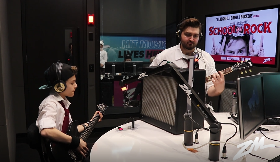 The cast of School of Rock perform on ZMChart