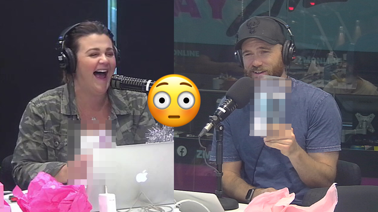 Fletch, Vaughan and Megan open X-Rated Christmas presents on air