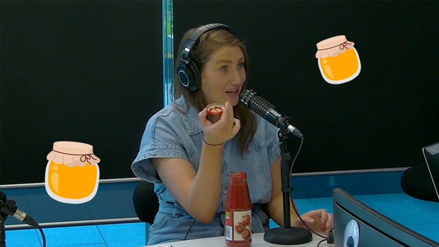 HACK: How to open a stubborn jar