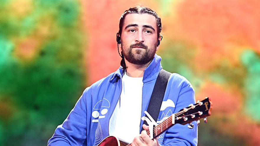 Noah Kahan’s most unhinged writing spot revealed