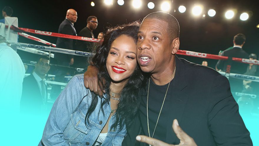 Rihanna makes surprise concert appearance