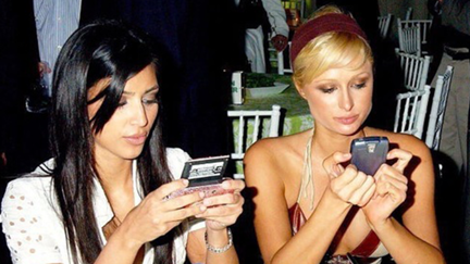 How uni students are earning $300 a week, just through texting!