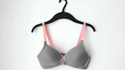 The pro's and con's of going bra-less while working from home!